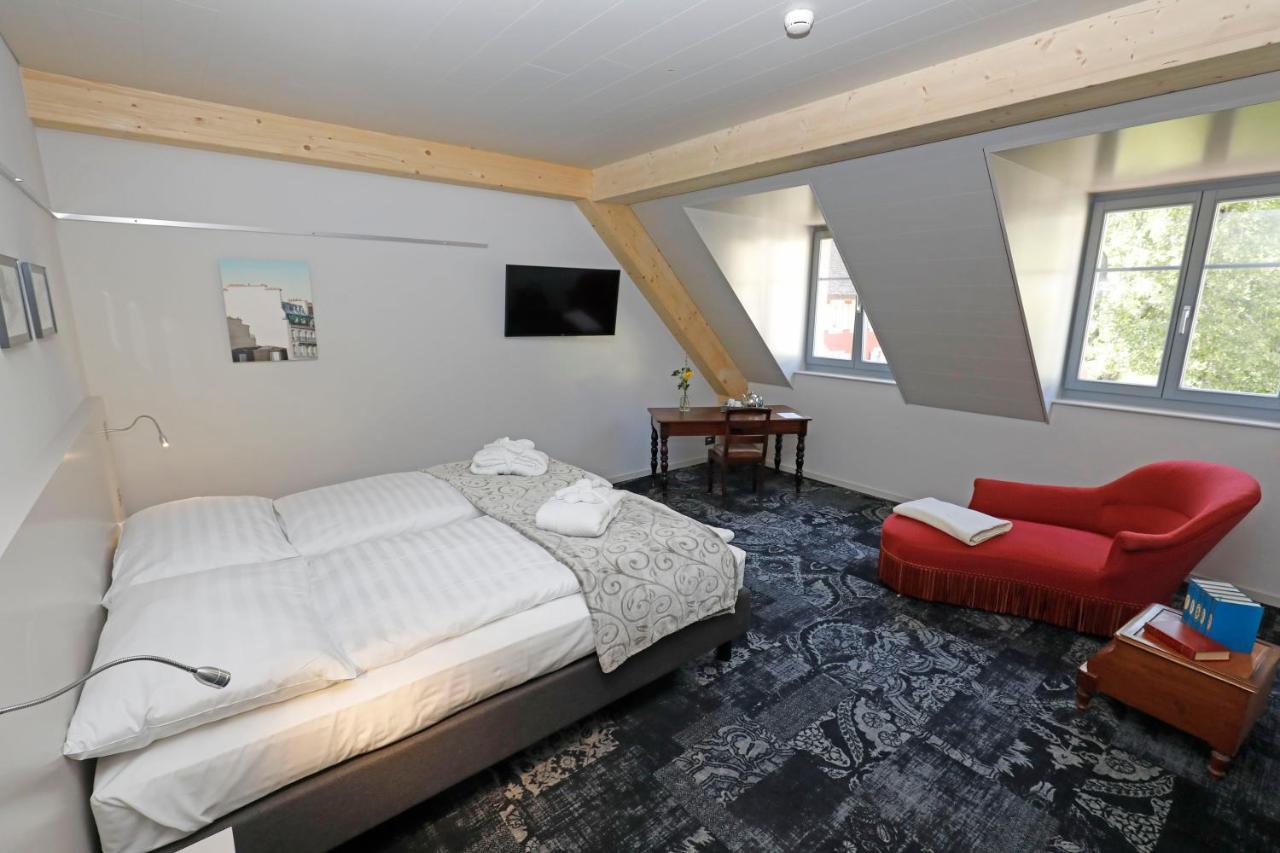 Hotel Fleur De Lis Le Locle Exterior foto